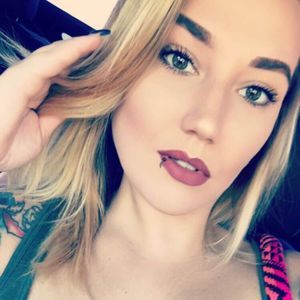 Meet your Posher, Tori